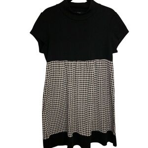 Lemmie Sweater Dress Black‎ and White Houndstooth Size Large